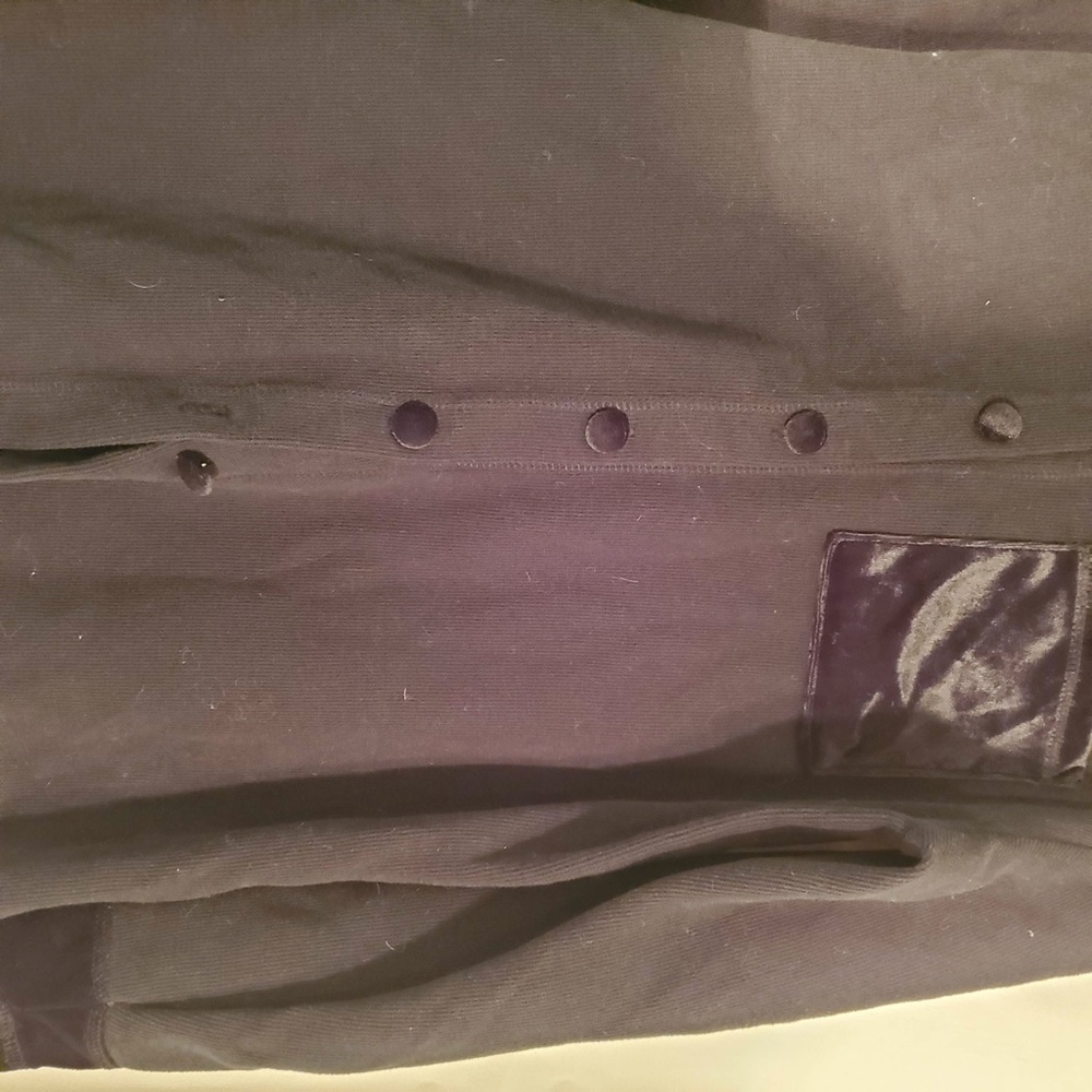 3for$25 button down black soft velvet long sleeve - Picture 4 of 6